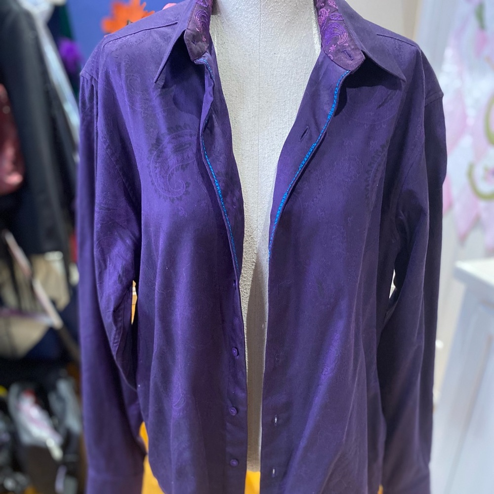 Mens size medium Robert Graham shirt